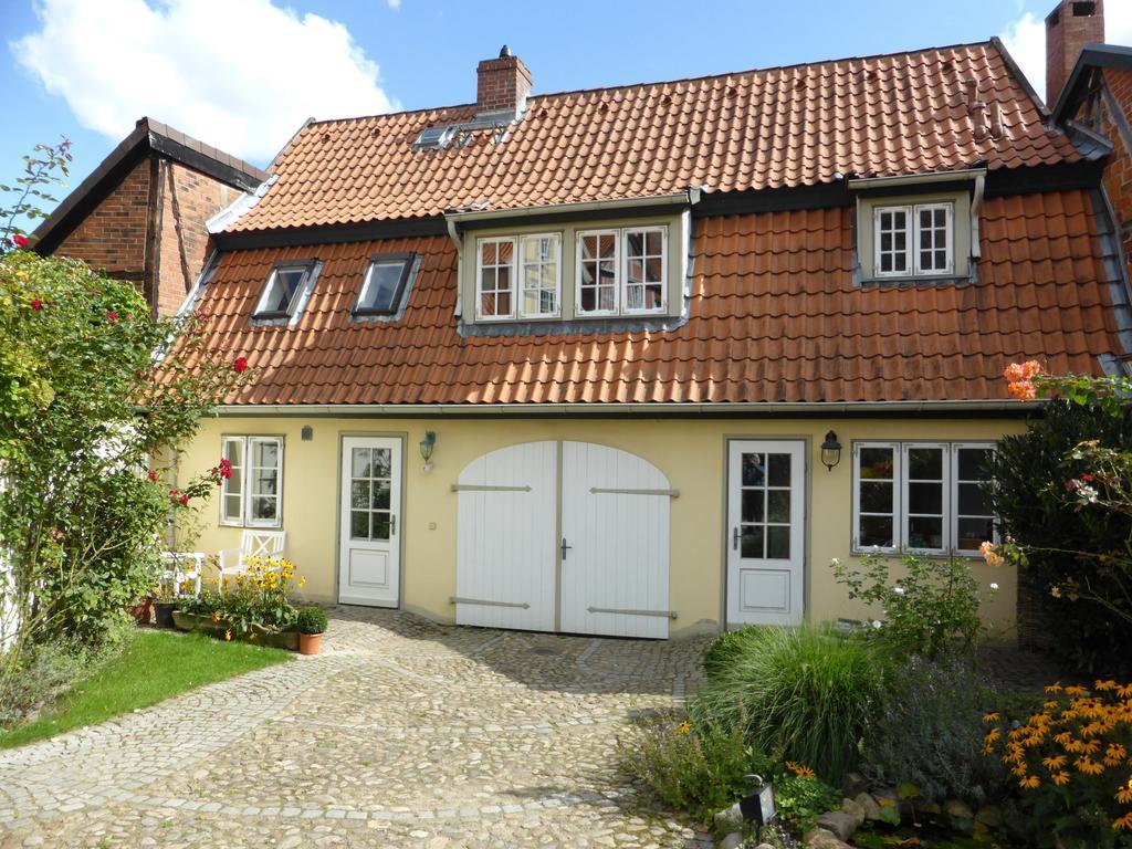 Ferienwohnung Torhaus Lüneburg Zimmer foto