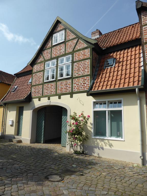 Ferienwohnung Torhaus Lüneburg Zimmer foto