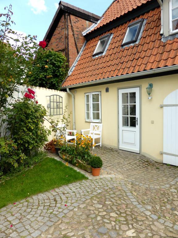 Ferienwohnung Torhaus Lüneburg Zimmer foto